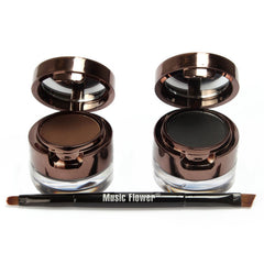 UCANBE powder pan detail highlighting matte finish and blendability benefit