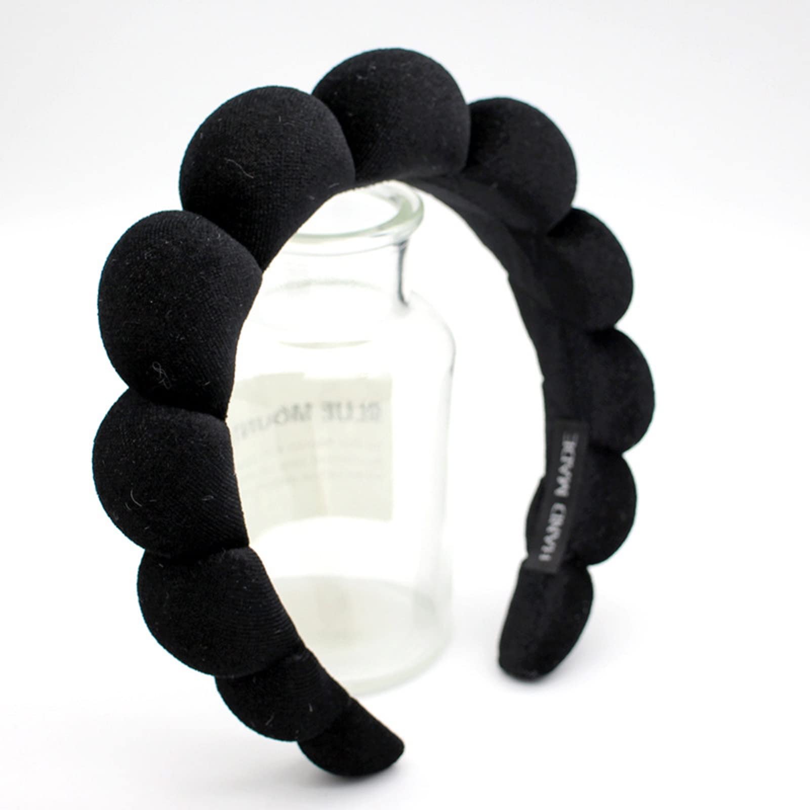 Uchyius velvet texture close-up highlighting soft surface for secure hold benefit