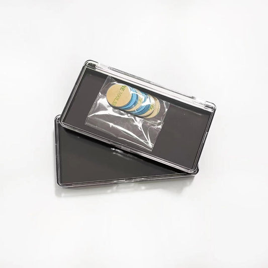 UDTIP palette front closed showing compact storage and quick color visibility