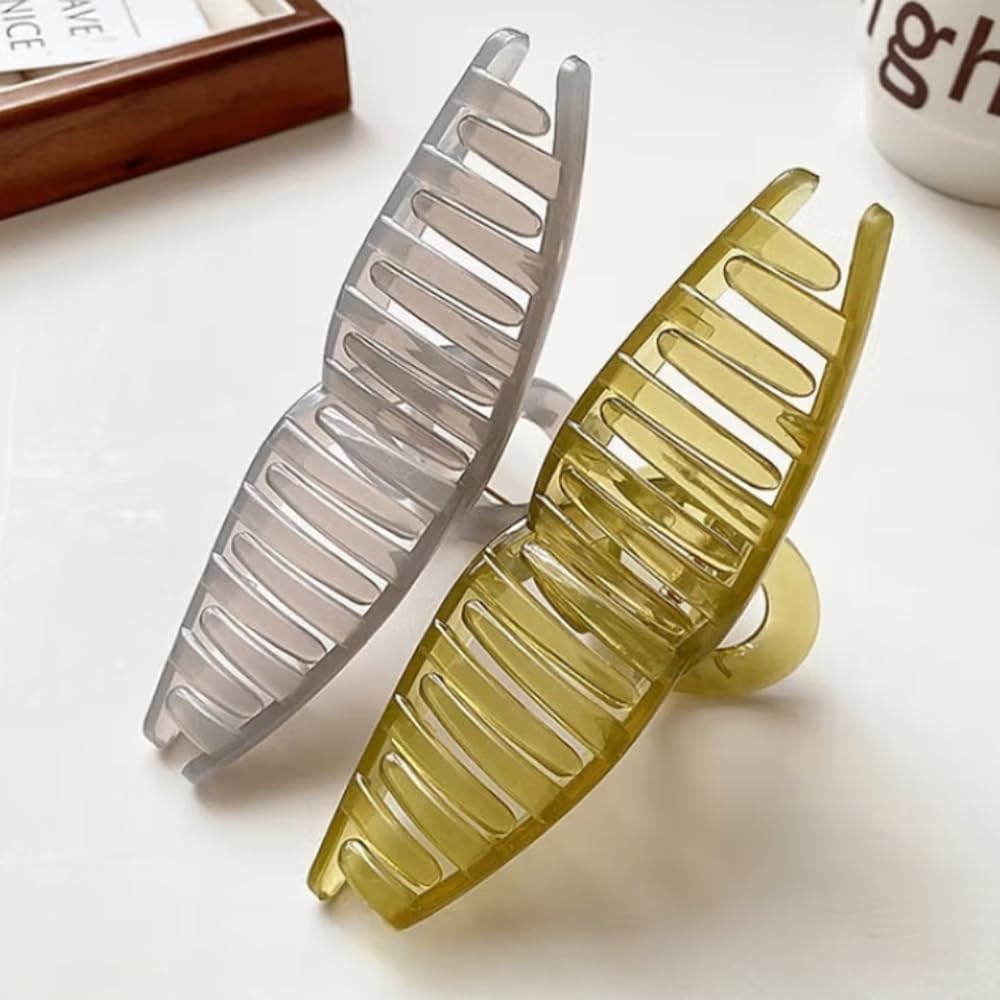 UKETIM detailed teeth and rounded edges, comfortable scalp contact