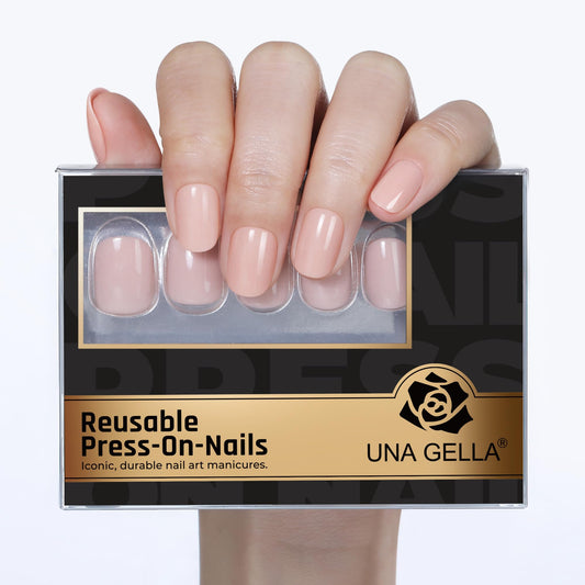 UNA GELLA close-up of glossy surface highlighting salon-like shine