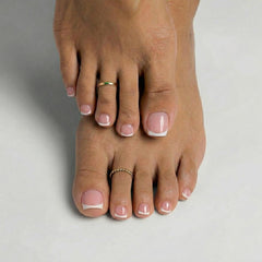 UNA GELLA close-up of soft gel texture, highlights natural flexible fit