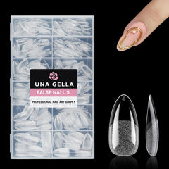 UNA GELLA size comparison on finger illustrating realistic scale