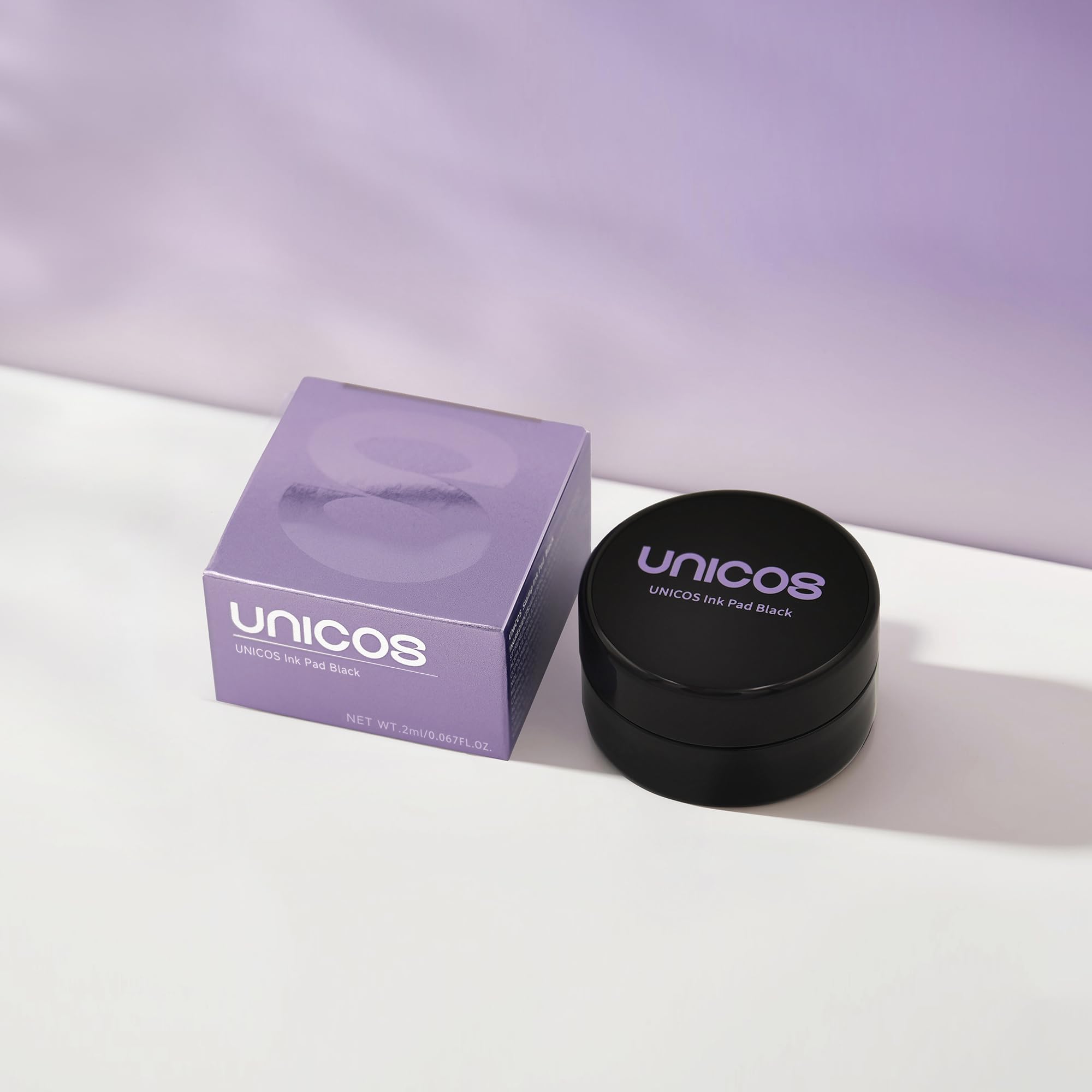 Unicos label and ingredients close shot highlighting formula transparency benefit
