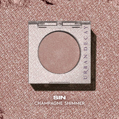 URBAN DECAY Sin layered with matte shades showing compatibility and dimensional finish benefit