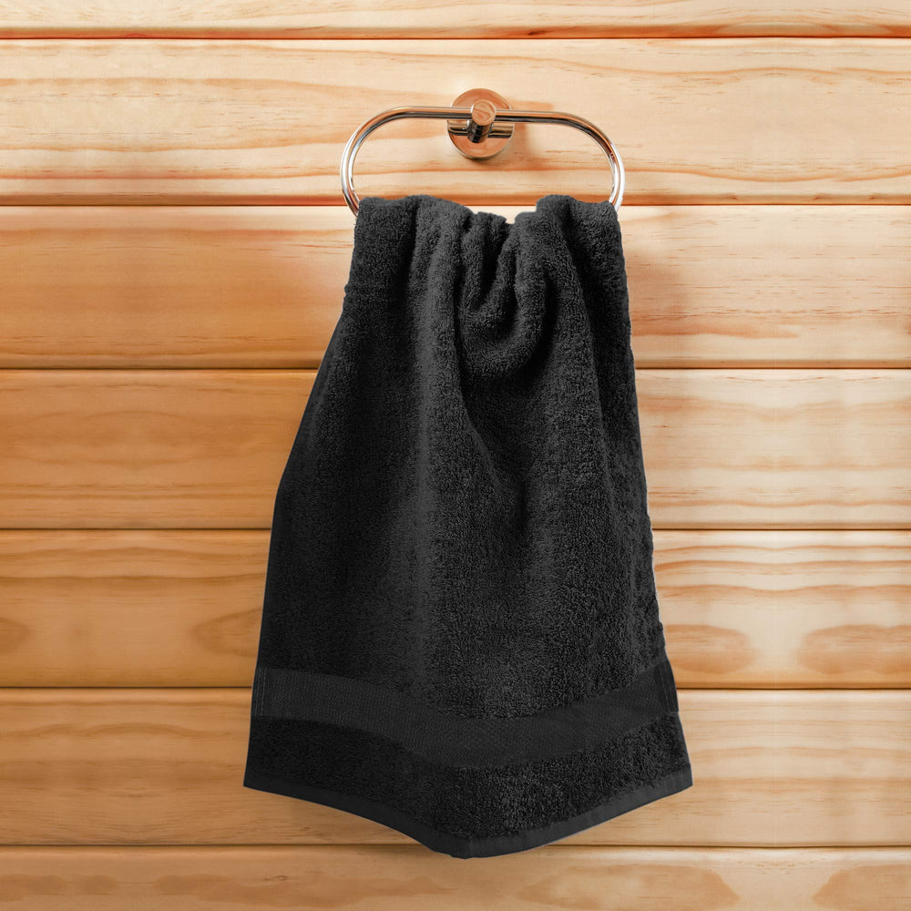Utopia Towels hem and label detail highlighting reinforced edges and durability