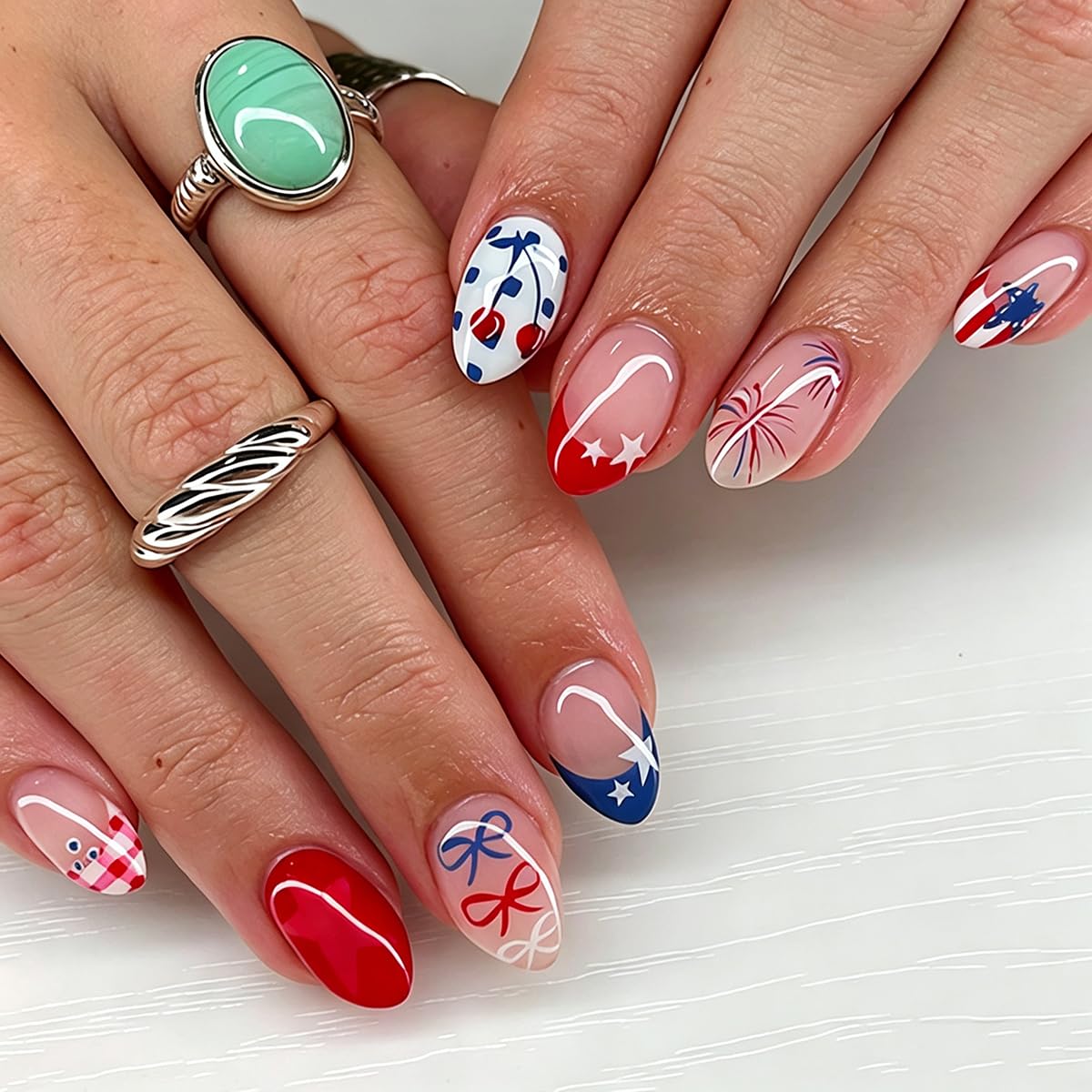 UZJXQ front packaging showing 24-piece patriotic press-on nail kit for convenience