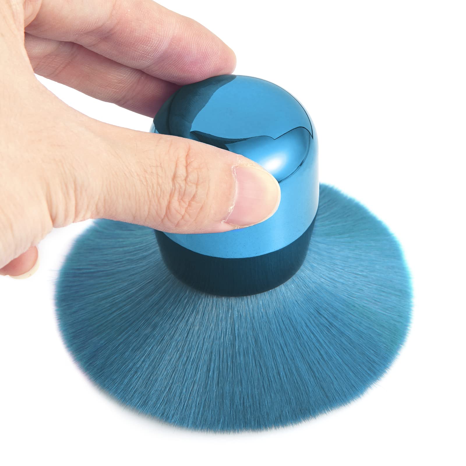 Vaincre closeup of dense soft bristles highlighting gentle performance
