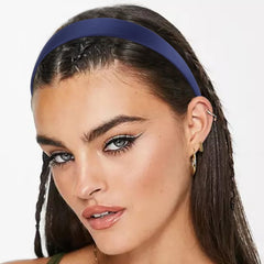 VELSCRUN side profile showing non-slip inner grip that secures hair