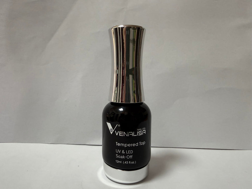VENALISA glossy finish close-up displaying glass-like shine benefit