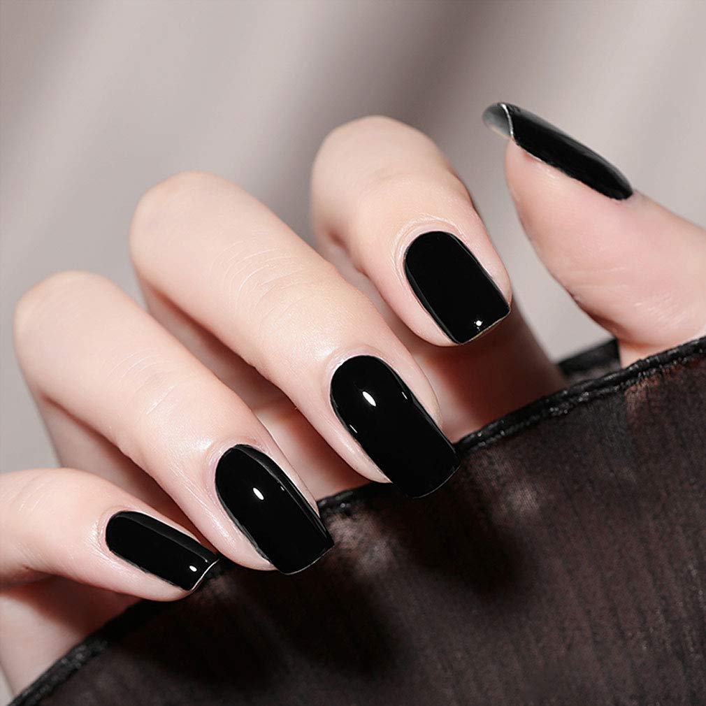 VENALISA white polish brush stroke on nail tip showing even opacity benefit