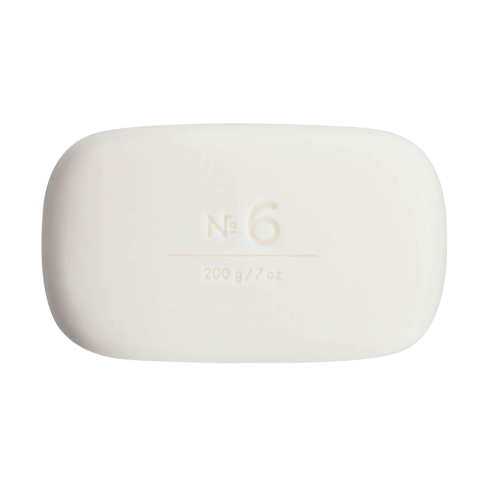 Via Mercato side profile of the 200 g bar highlighting thickness and shape