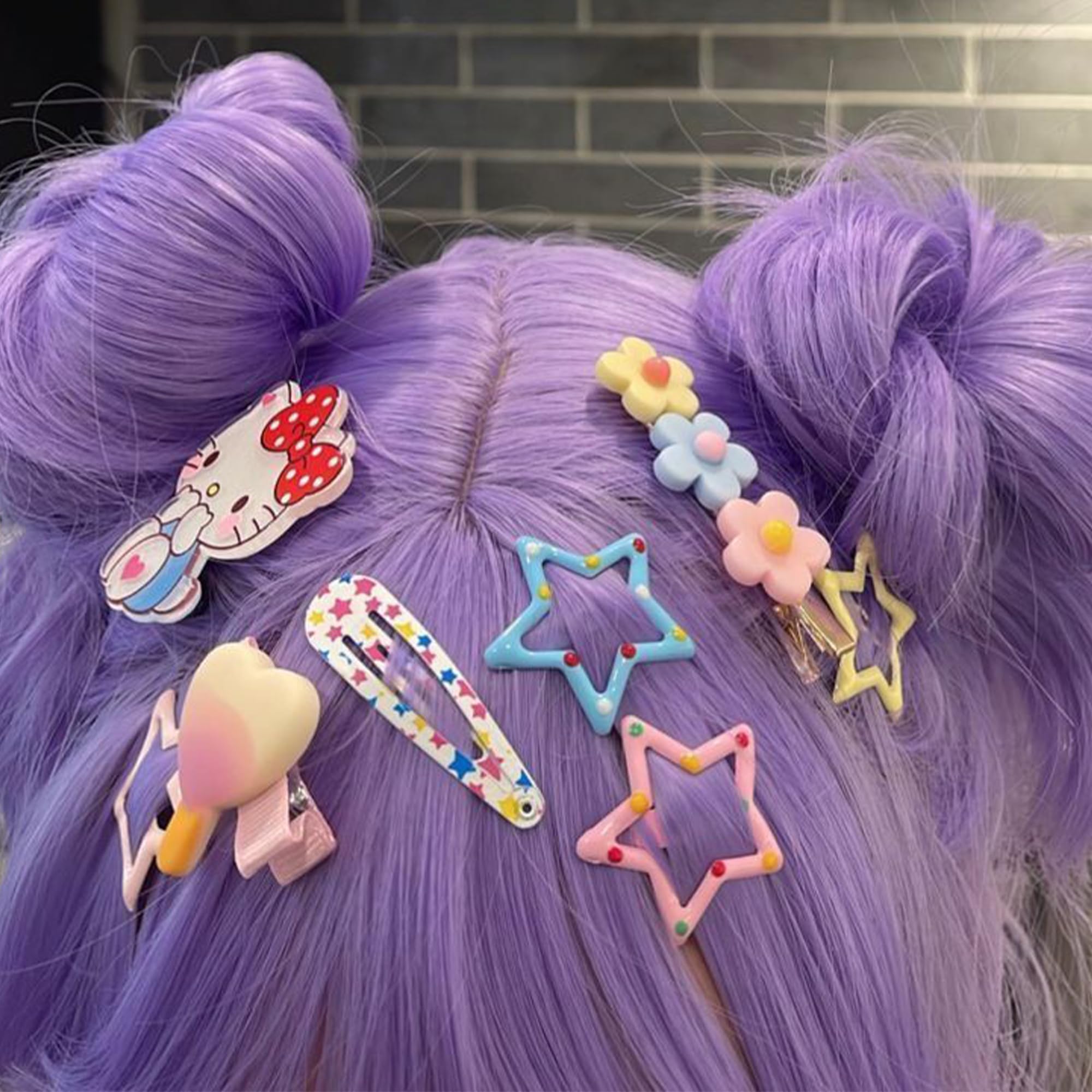 VIBILIA star clip used while washing face keeping hair dry and out of way