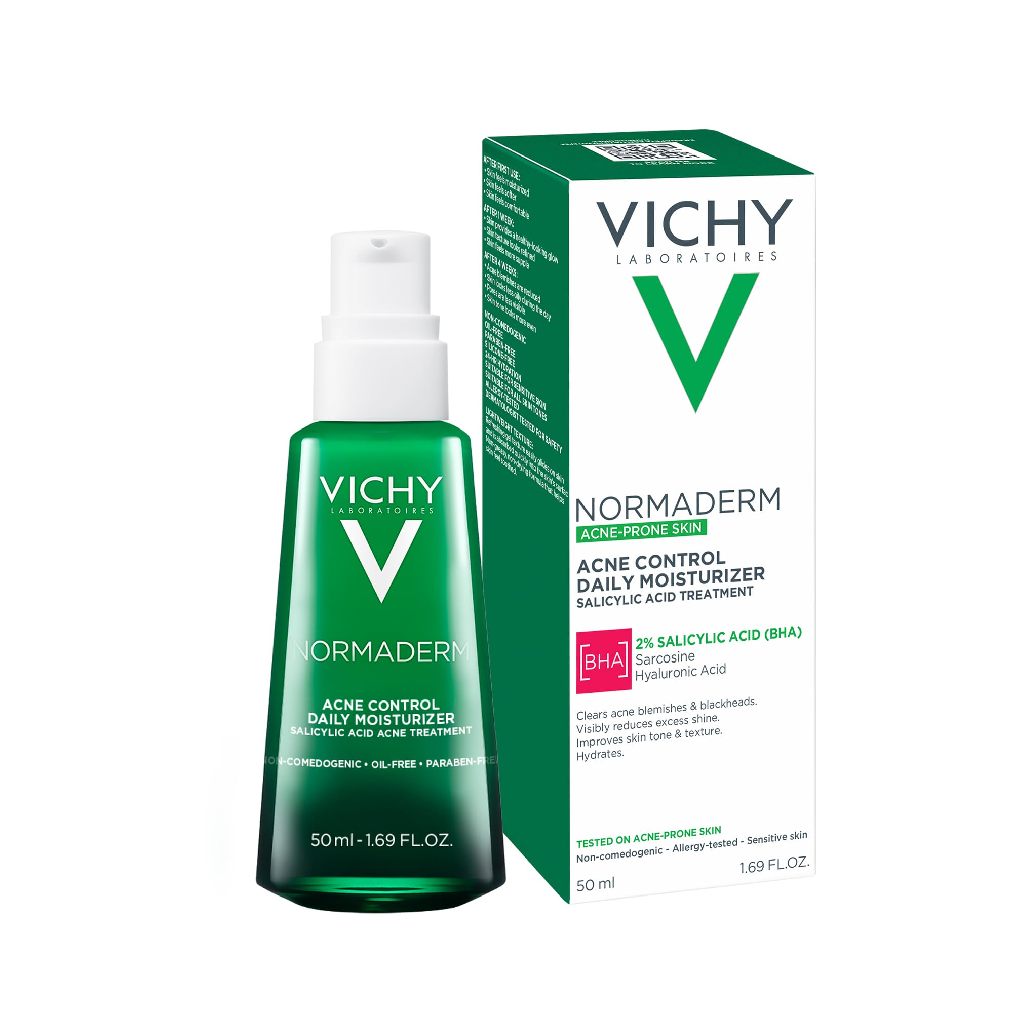 VICHY applying moisturizer to face demonstration for smoother, clearer skin
