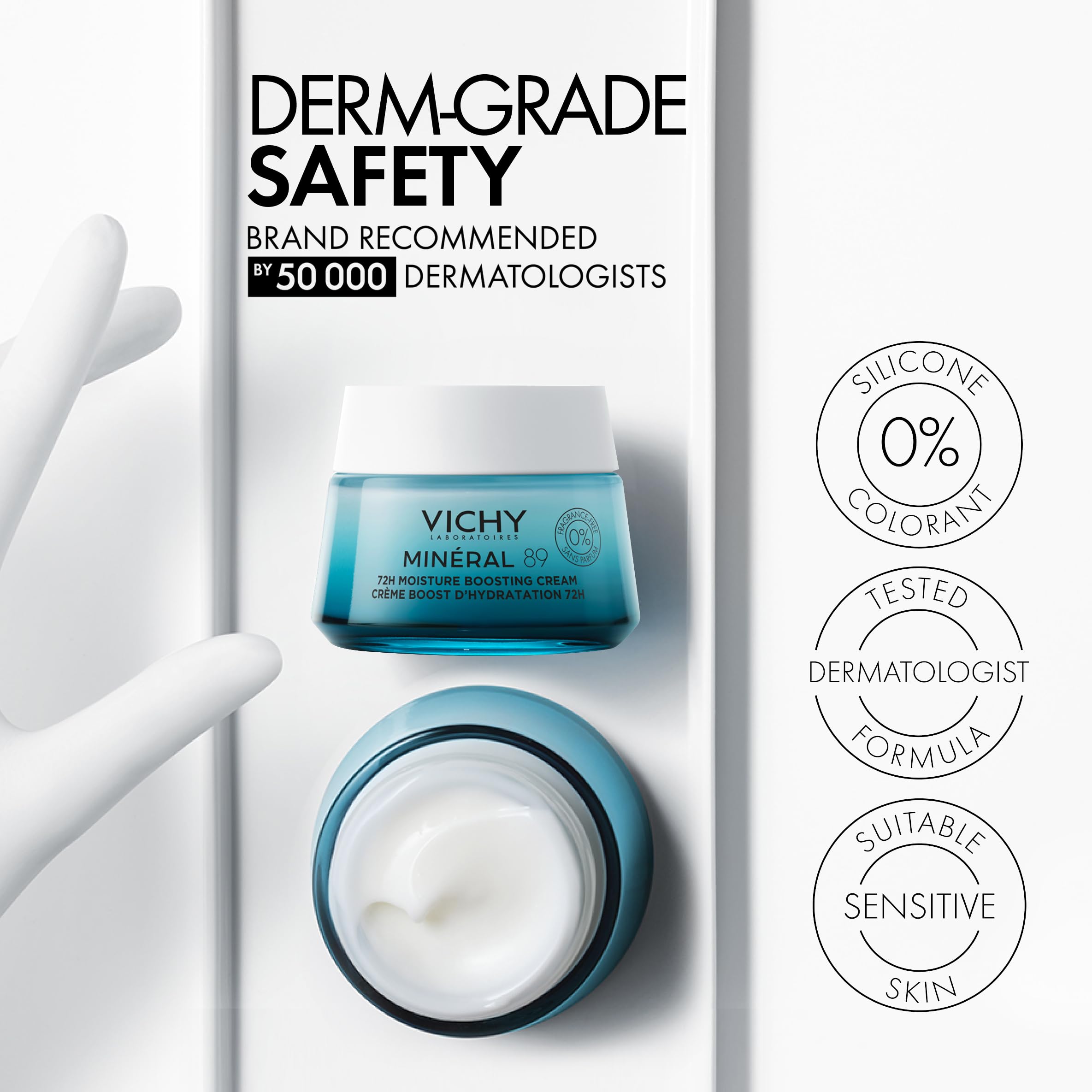 VICHY Minéral 89 cream on hand demonstrating lightweight application benefit