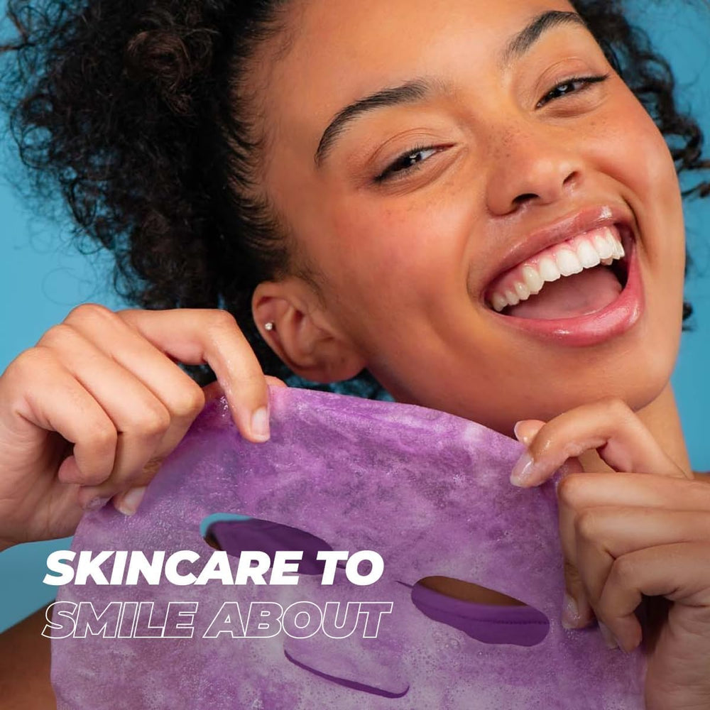 Vitamasques mask next to hand showing single-use size and portability benefit