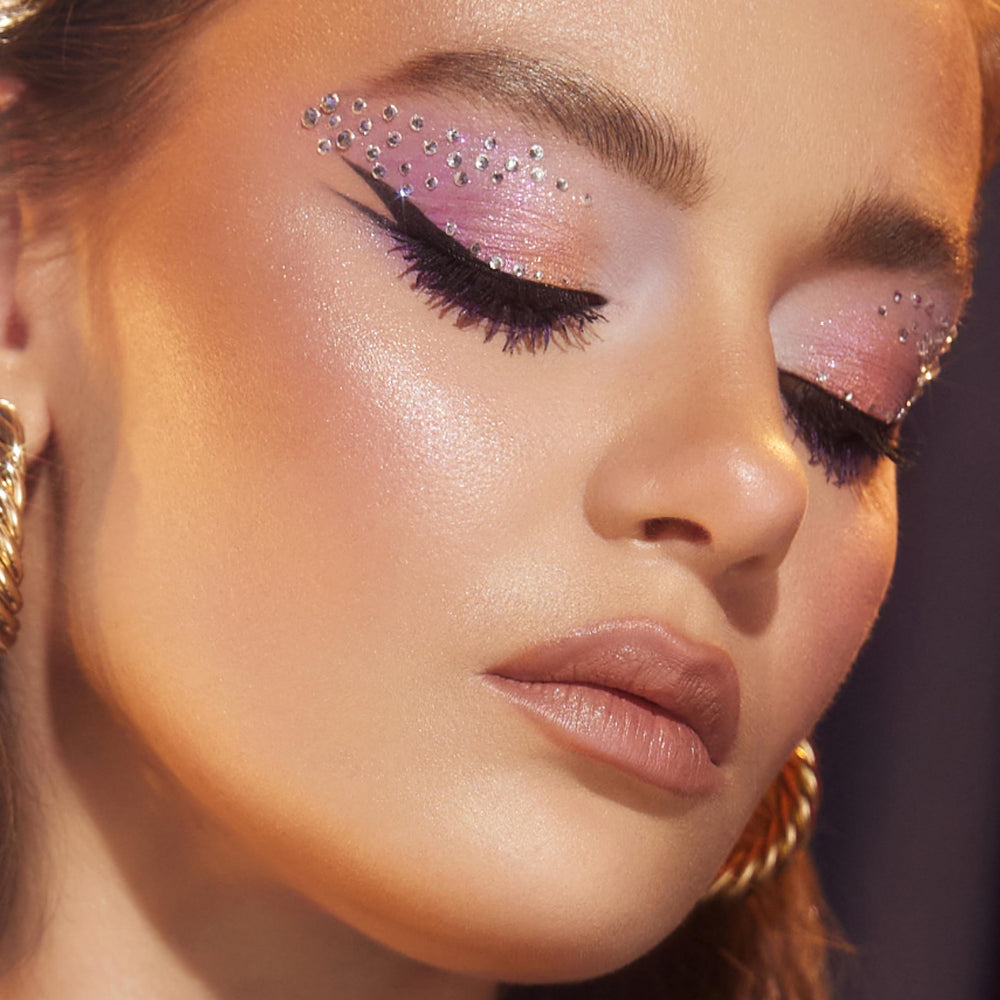 Vivienne Sabó winged eyeliner on model showing crisp longwear finish