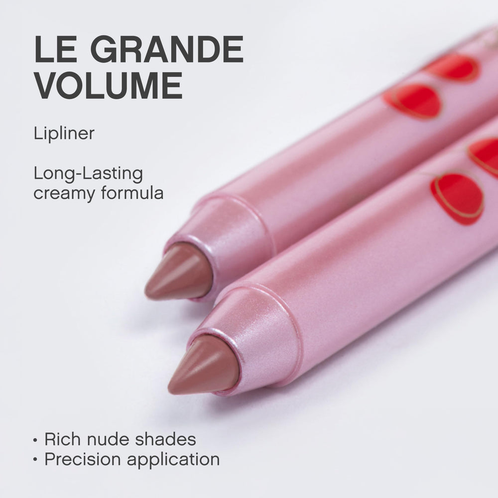 Vivienne Sabó close-up of the gel tip highlighting precision and smooth glide