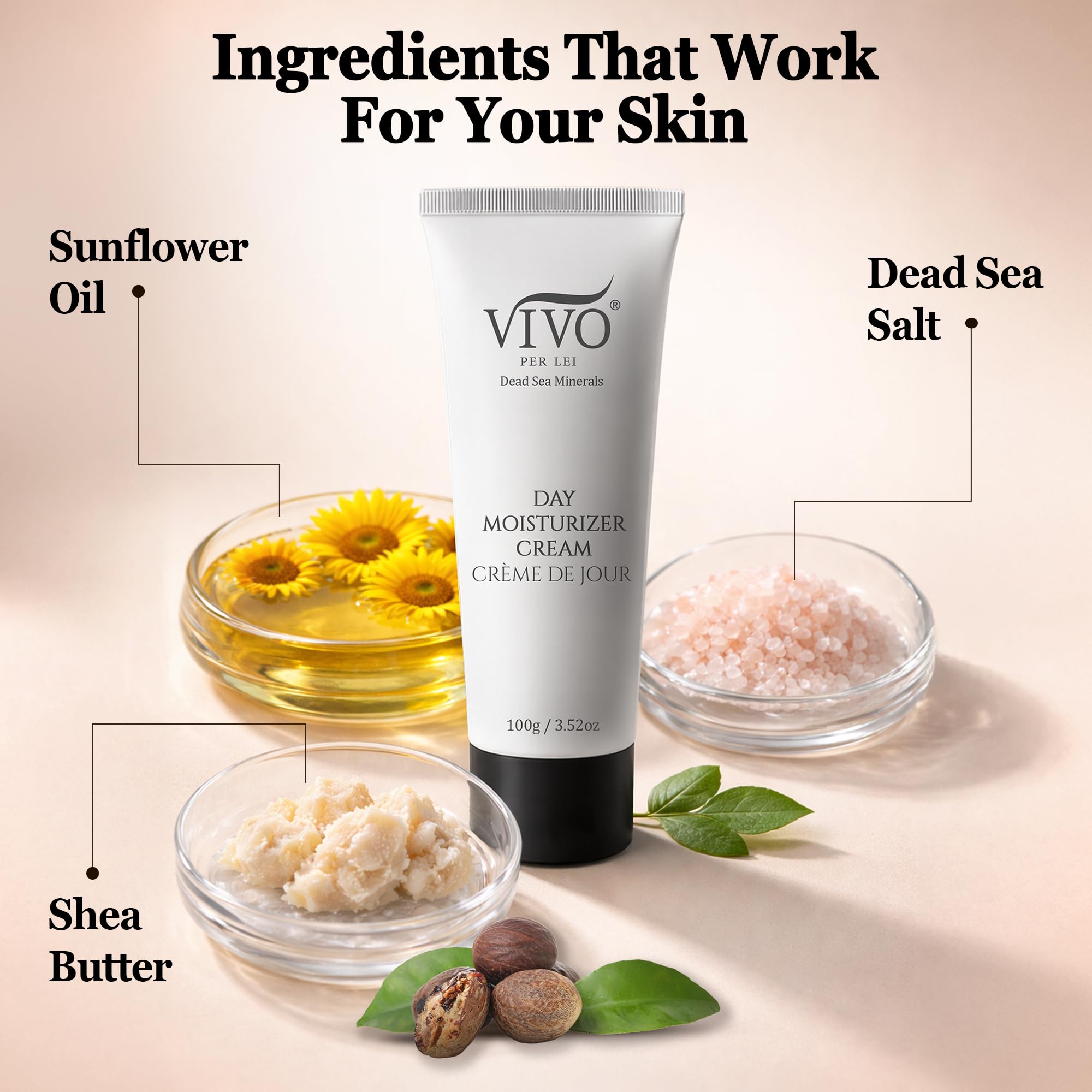 Vivo Per Lei held in hand to show product size and portable convenience