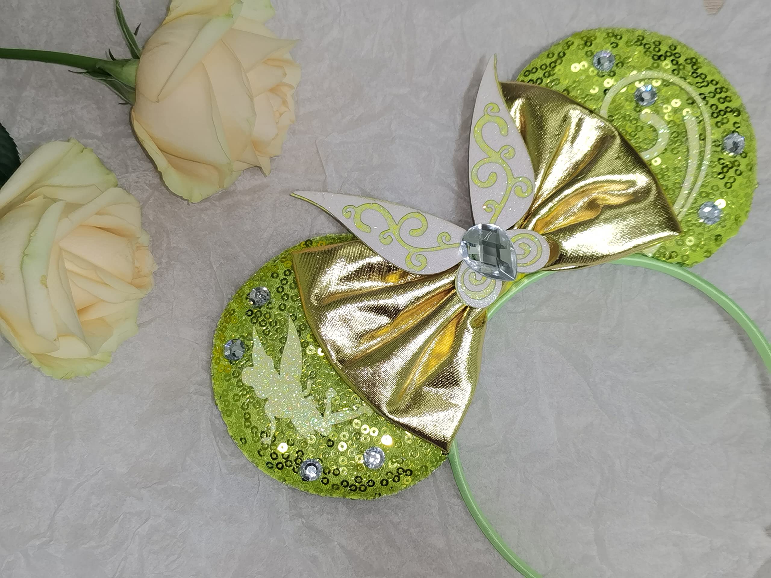Viwind headband in party scene adding instant festive flair