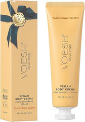 VOESH application on hand demonstrating lightweight absorption and softness