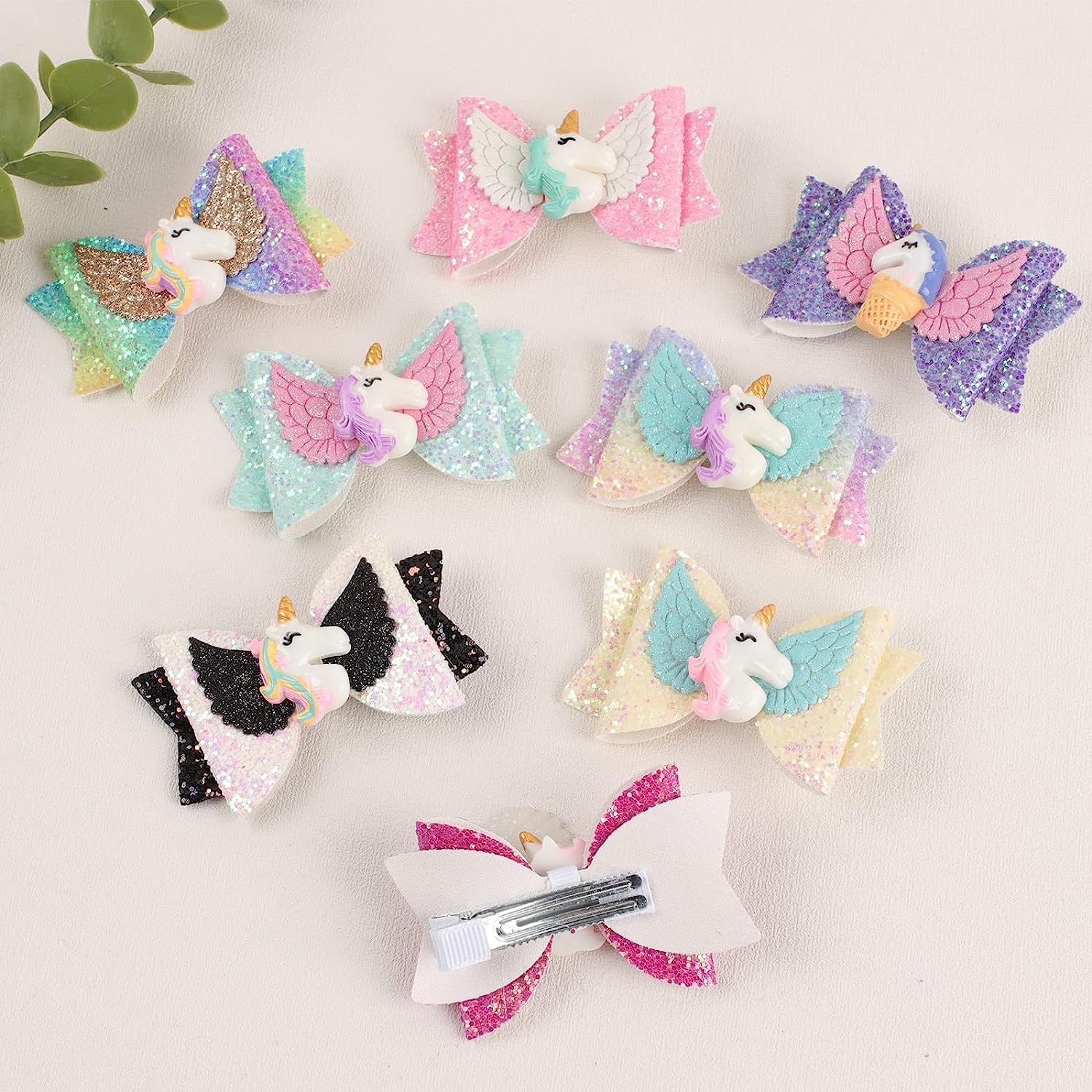 volepet bows clipped to headband for versatile styling option