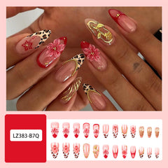 Vopintpy leopard print accent nail showcasing bold pattern and glossy finish