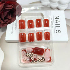 Vopintpy nails next to ruler showing short square length and easy trimming