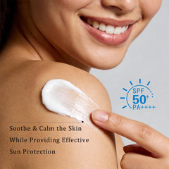 VRAIKO serum texture close-up showing lightweight moisturizing finish