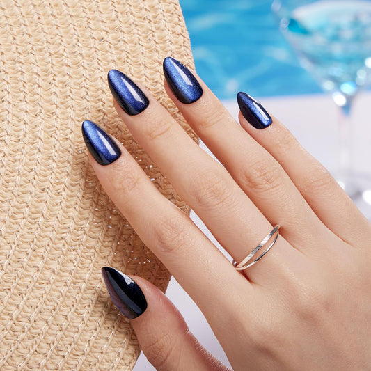 VSALON front packaging showing blue cat-eye nails and kit benefits