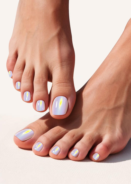 Wahrshei Aurora front packaging showing 32 gel toe strips and included tools for quick pedicures
