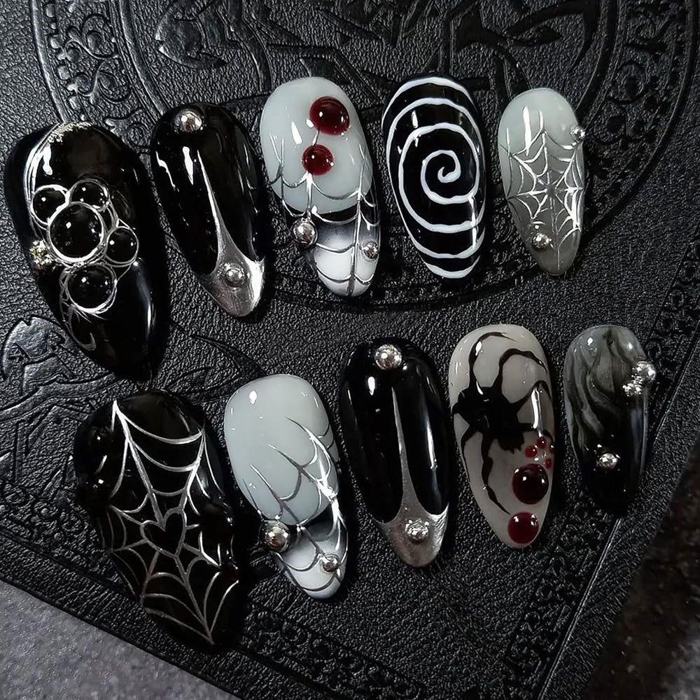 WBRRFJJ front packaging showing 30pc set and silver spider web nails for quick glam