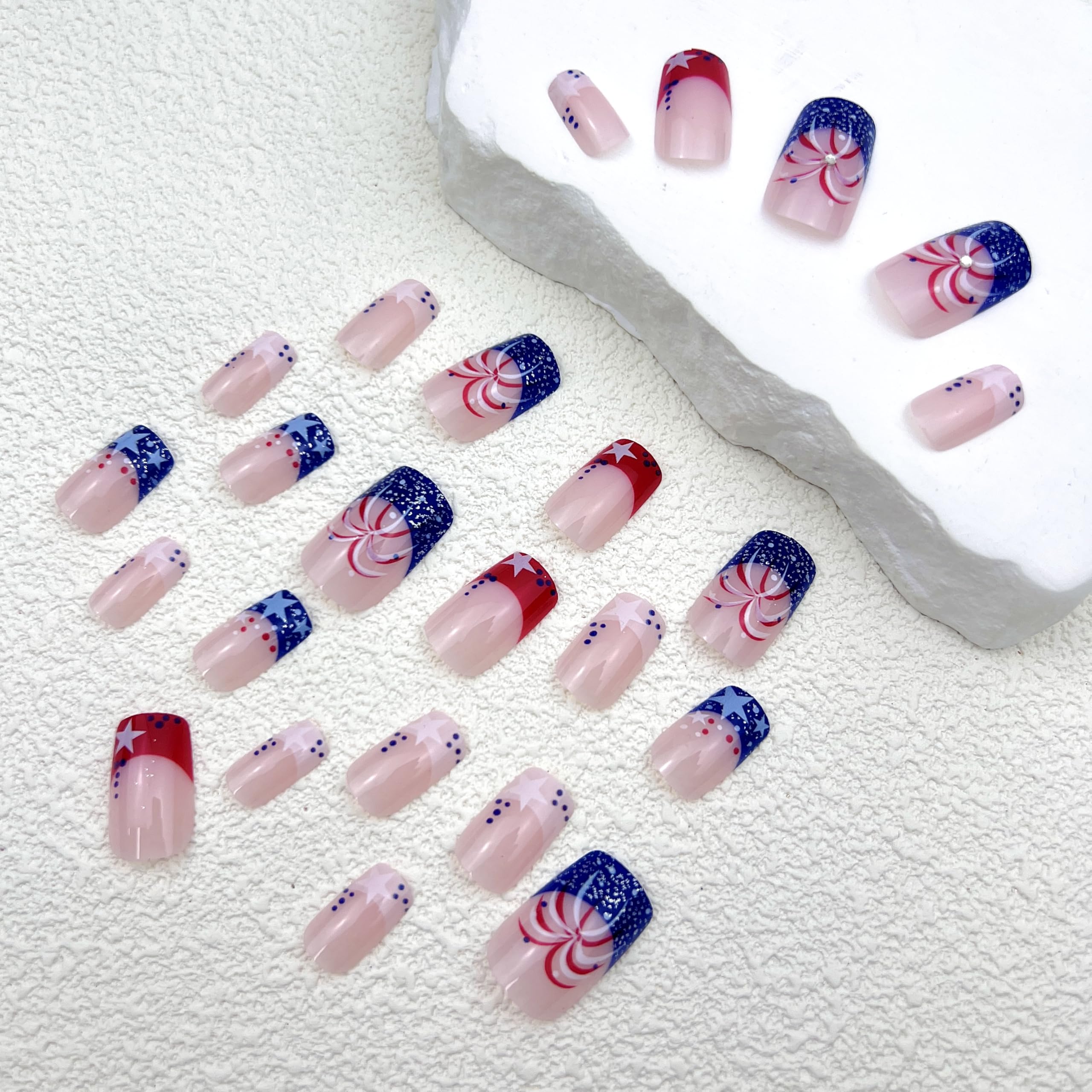 WEIXIWUYU nails worn at a party demonstrating quick festive styling benefit