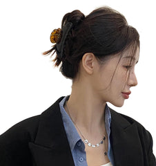wenlly close-up of marble cellulose acetate texture highlighting polished finish