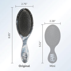 Wet Brush bristles flexing around a knot illustrating gentler detangling and less hair stress
