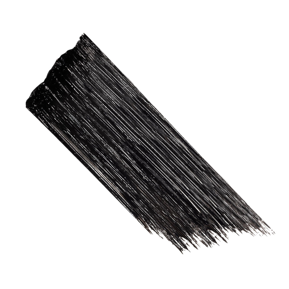 wet n wild doll eyes lifestyle use on eyes demonstrating long-wearing, clean removal