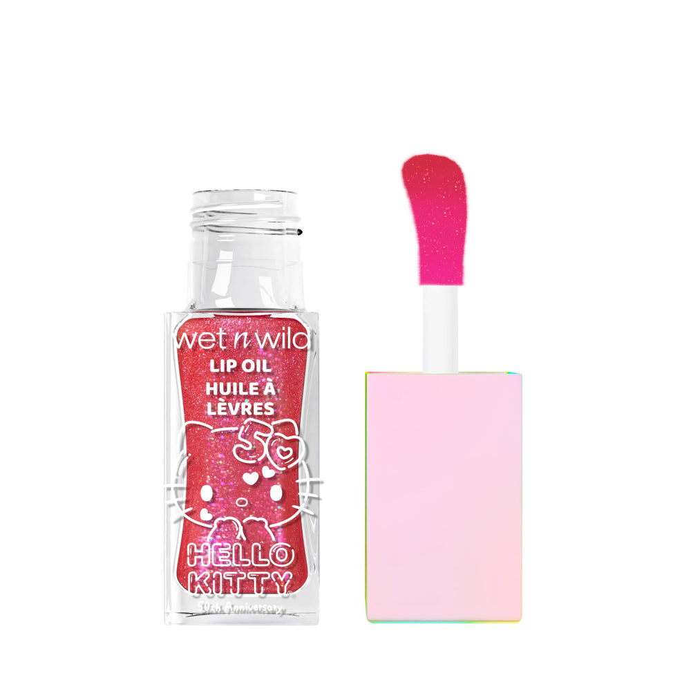 wet n wild close-up of applicator wand delivering smooth oil for precise, even application
