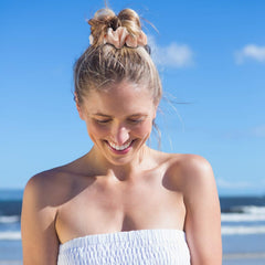 Whaline scrunchie keeping a neat bun without tight creases