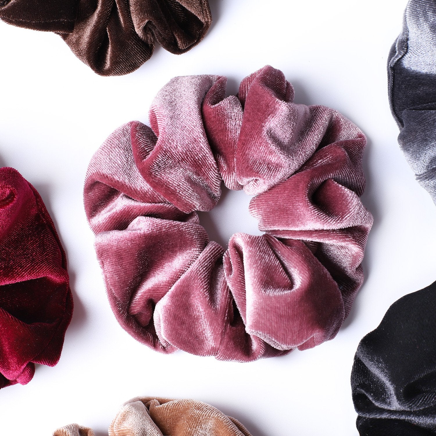Whaline six-color collection layflat displaying versatile outfit matching
