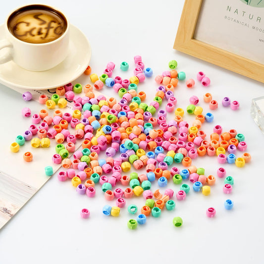 WILLBOND colorful assortment spread of clips, quick color-matching for styles benefit