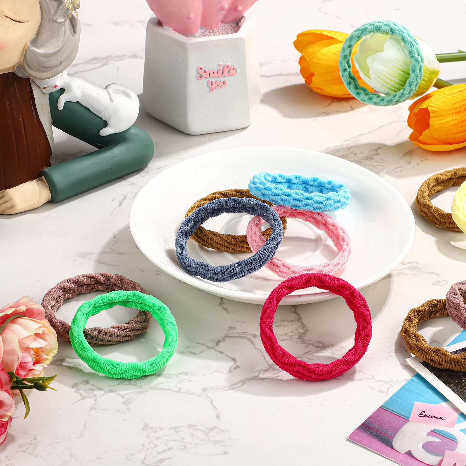 WILLBOND color variety laid out to display mix-and-match outfit coordination