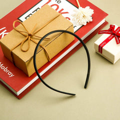 WILLBOND headband next to ruler showing 8mm width for discreet styling