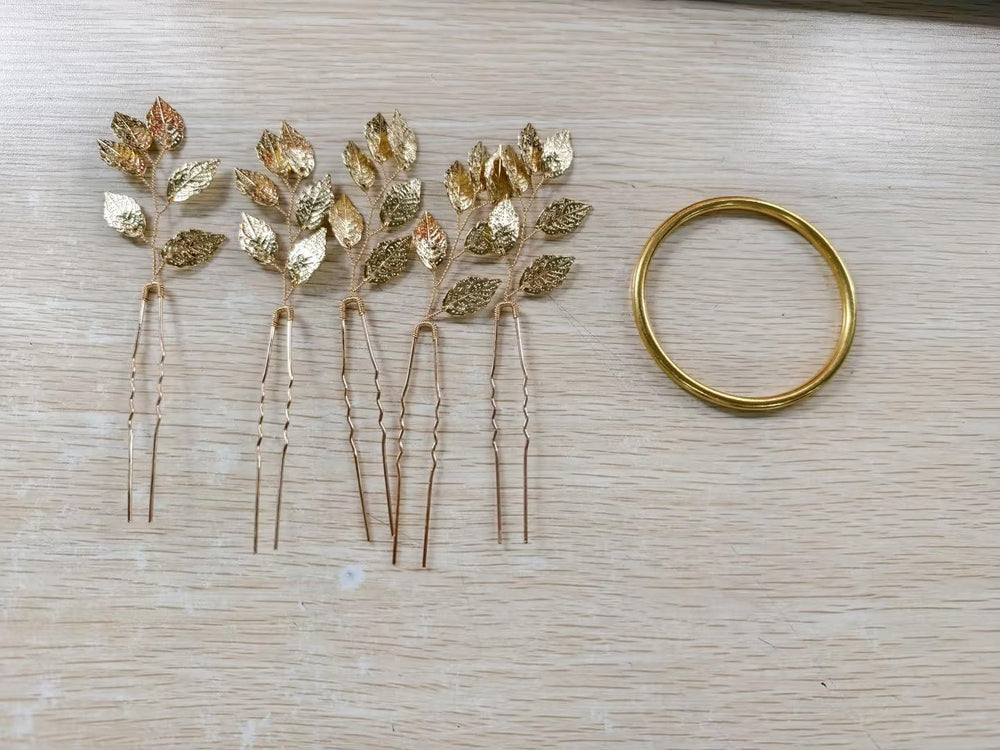 WILLBOND hair pin beside a ruler showing 1.58 x 4.3 inch overall size