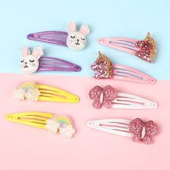 Wingchold party favor display with clips showing gifting and event use