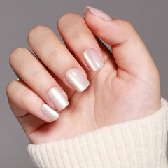 WiniBeauty side profile highlighting high-gloss finish and reflective cat-eye band