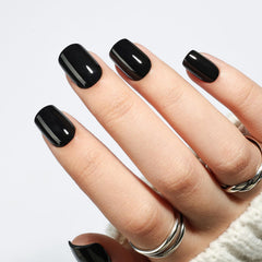 Macro view of WiniBeauty nail edge and seamless cuticle line, comfortable natural appearance