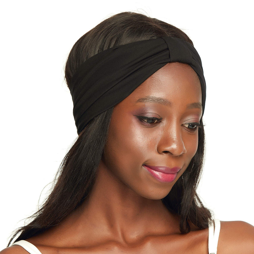 Winitas headband worn on curly hair demonstrating secure, protective hold