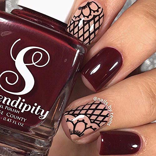 Winstonia brushes with polish and acrylics showing versatility across media