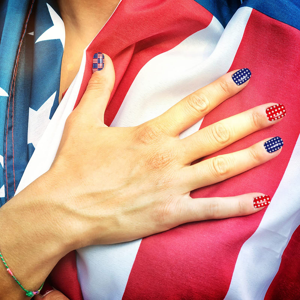 winthrop matching toe and finger set, provides coordinated patriotic manicure benefit