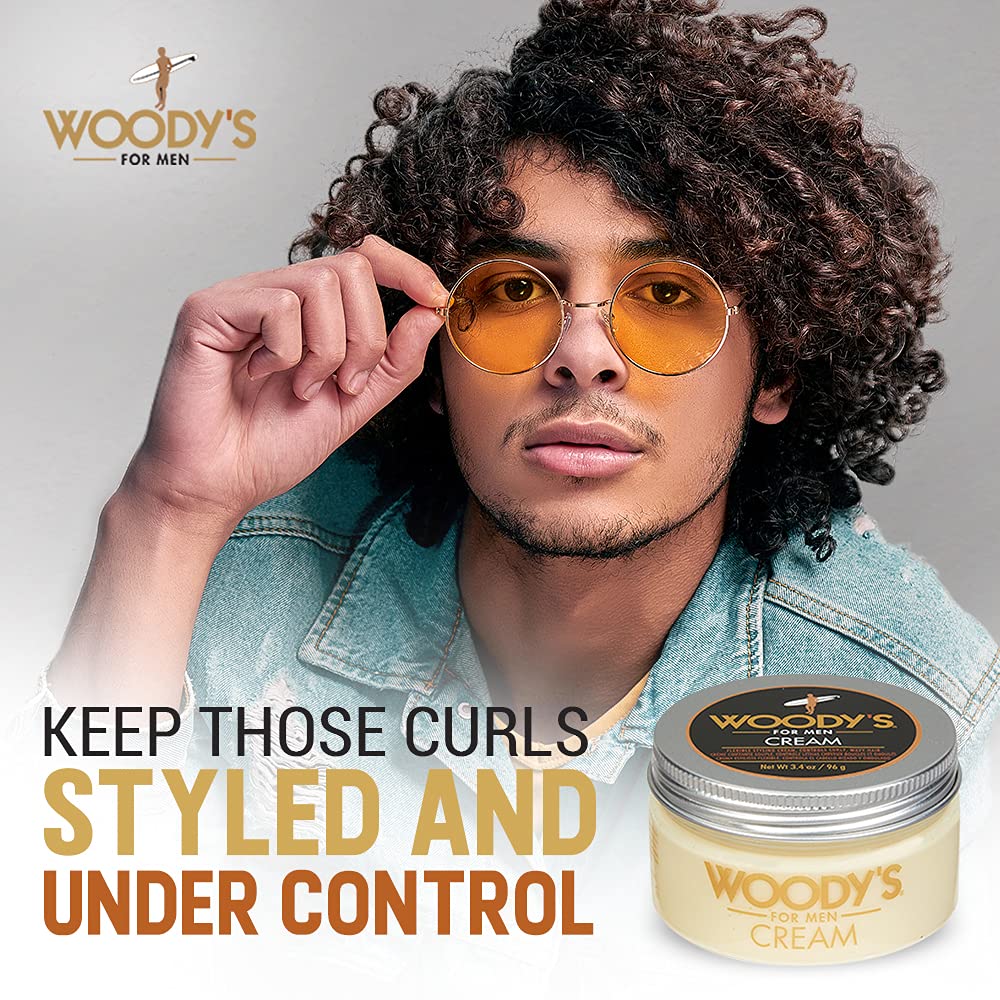 Woody's ingredients close-up with rosemary and ginger, emphasizes botanical conditioning benefit